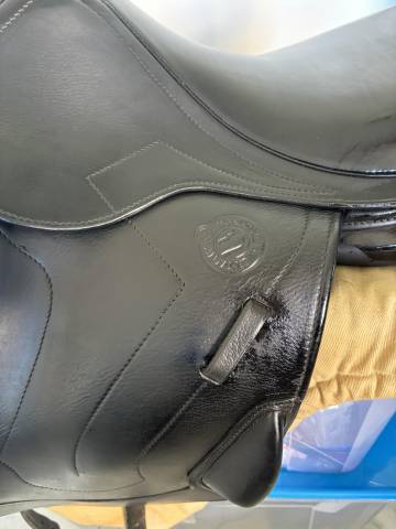 Selle Mono-quartier ANTARES 17.5