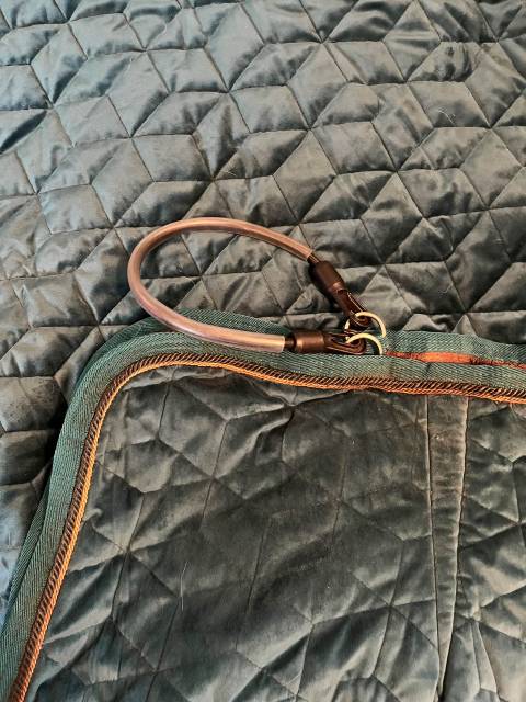 Couverture Kentucky taille 130