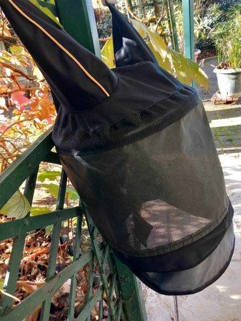 Masque Premium EQUIDIVA 90% anti-UV. Taille cheval