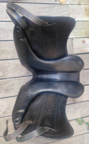 Selle de dressage Childéric