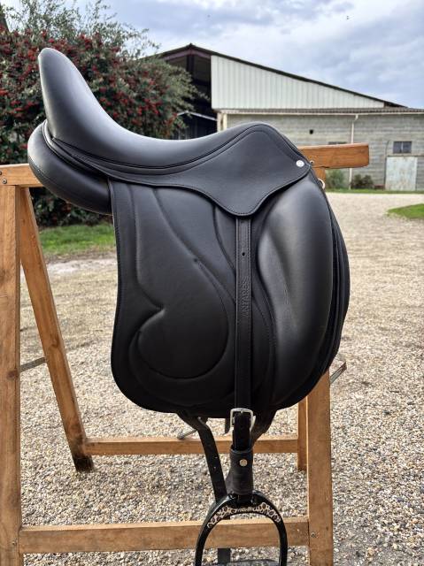 Selle dressage 