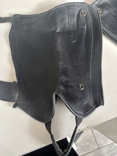 Mini chaps EQUITHEME cuir enfant 