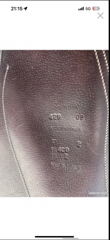 Selle Devoucoux dressage taille 17 marron