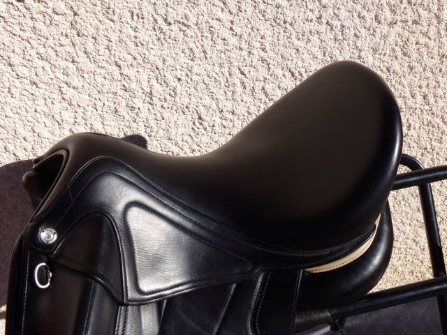 Selle Dressage CWD 17'5