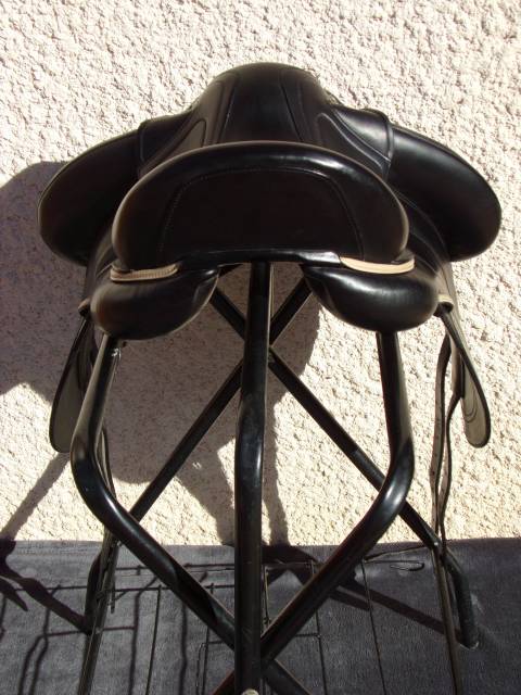 Selle Dressage CWD 17'5