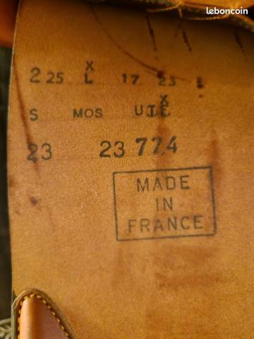 Selle butet 17 pouce semi plate