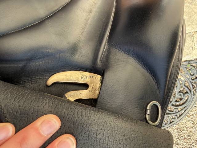 Selle de dressage Devoucoux Milady