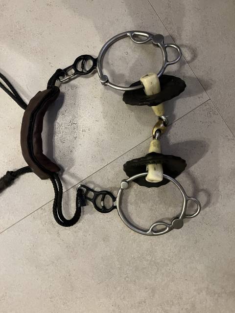 Mors alain ventre 130 canons en r&eacute;sine etolives cyprium