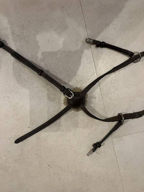 Mors alain ventre 130 canons en r&eacute;sine etolives cyprium