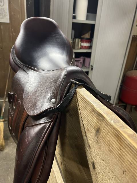 Selle GBS semi creuse - 2023