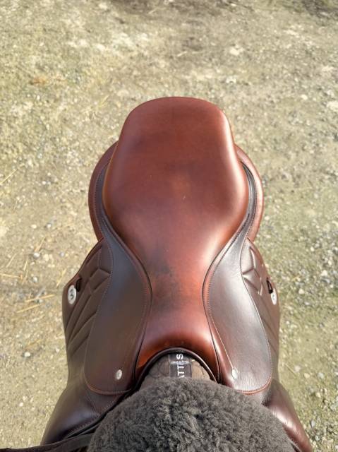 Selle Meyer 2024 - 17/4 si&egrave;ge creux - Marianne 