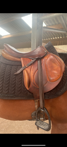 Selle Devoucoux Chiberta 