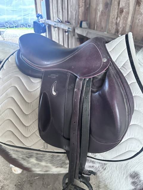 selle Devoucoux modèle Chilberta K kid