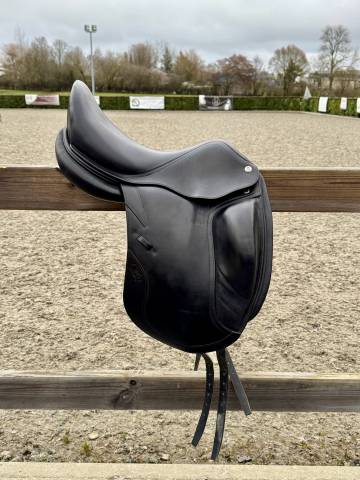 Selle dressage CWD 