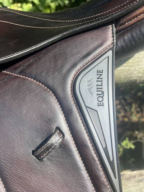 Selle d'obstacle Equiline Nick Skelton