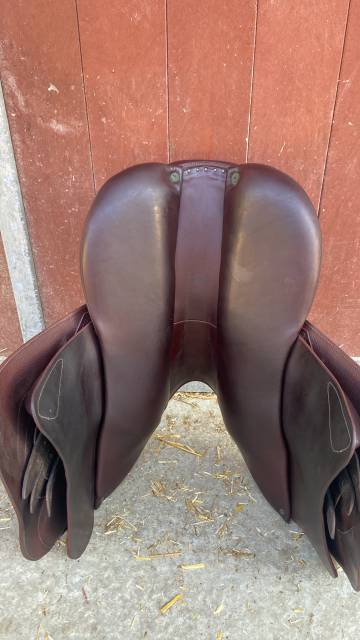 Selle DEVOUCOUX Biarritz Lab 17,5