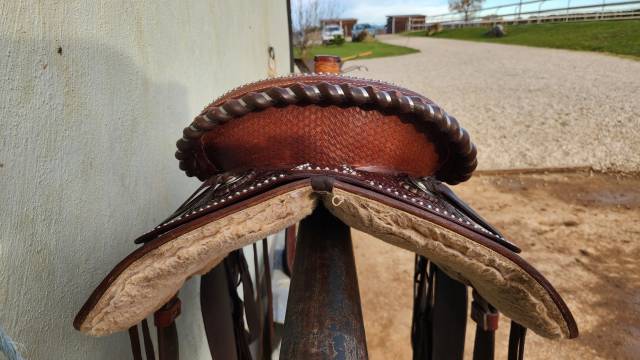 Selle western 16 pouces