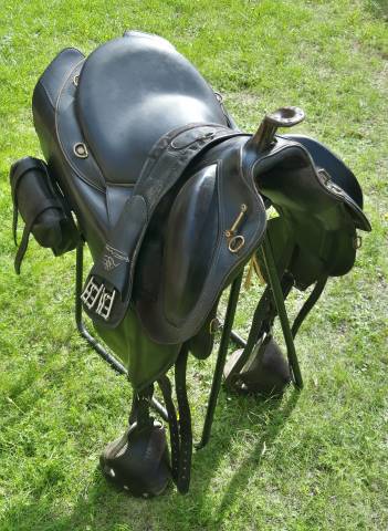 Selle randonn&eacute;e Gaston Mercier Aubrac - 17"- arcade 25+