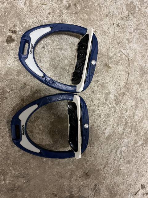 &Eacute;triers flexon 