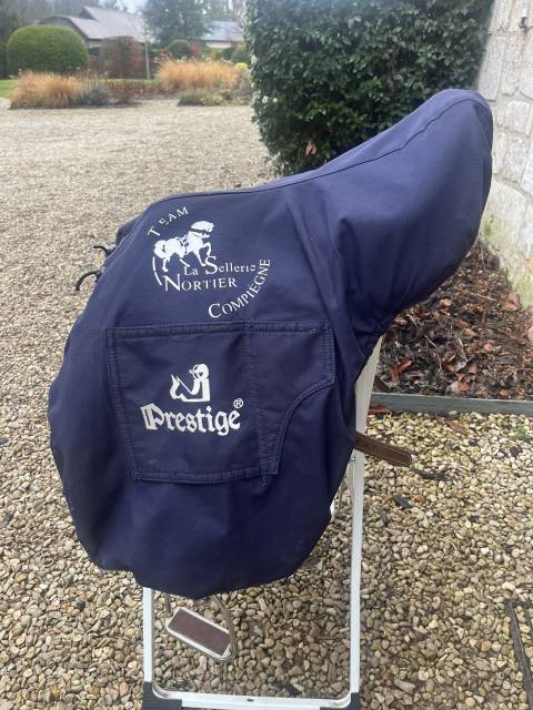 Selle prestige Taille 17  Ann&eacute;e 2011 