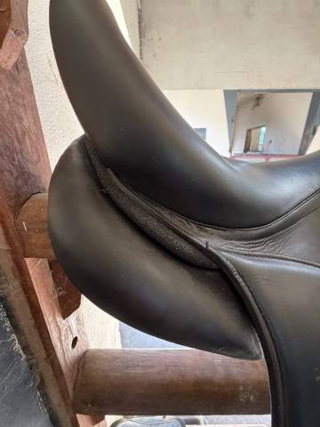 Selle dressage Devoucoux