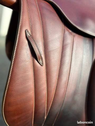 selle butet semi creuse 17 pouces 2021