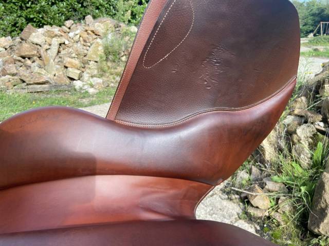 selle butet semi creuse 17 pouces 2021