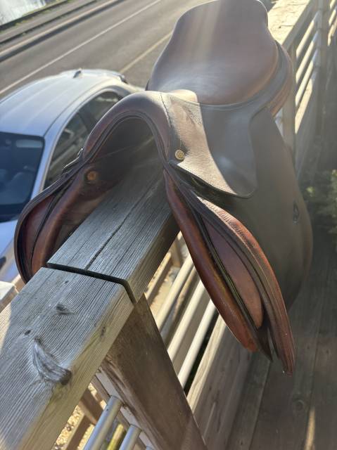 Selle Bruno Delgrange 