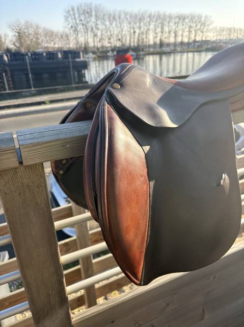 Selle Bruno Delgrange 