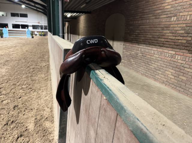 Selle d'obstacle CWD  17.5" - 2013