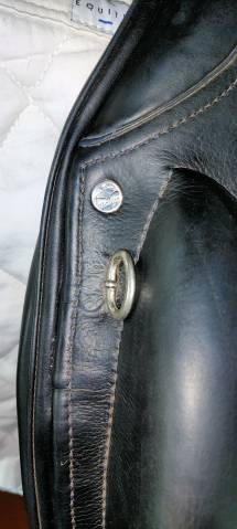 Selle dressage Manta Cuir 17"