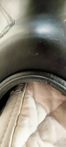 Selle dressage Manta Cuir 17"