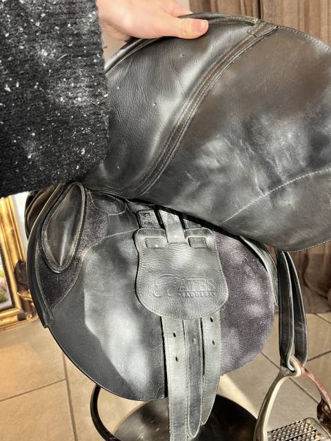 Selle d&rsquo;obstacle bates 17,5  cuir noir 