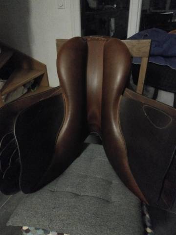 Selle Butet 17.5 plate doubll&eacute;le veau couleur Gold