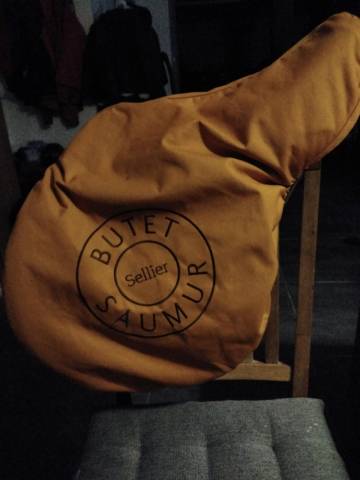 Selle Butet 17.5 plate doubll&eacute;le veau couleur Gold