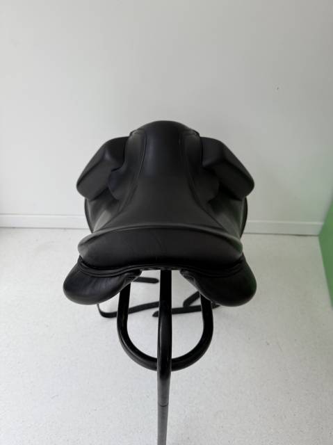 Selle de dressage AULION 