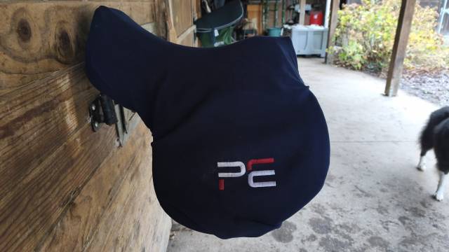 Selle Premier Equine Sautiller 17"