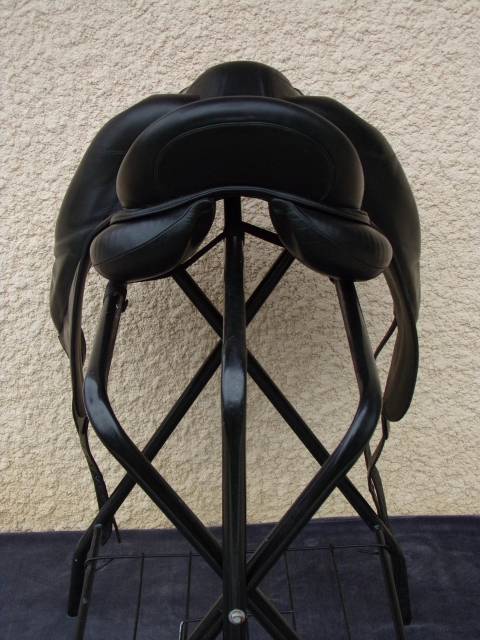 Selle Devoucoux Makila Lab 17'