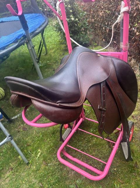 Selle &Eacute;ric Thomas 