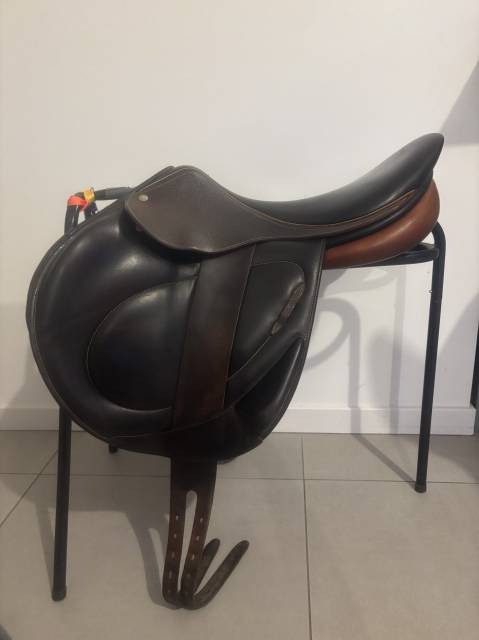 Selle monoquartier cross cso Child&eacute;ric taille 18 pouces