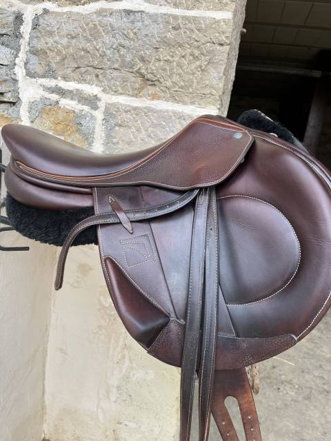 Selle mono quartier childeric 