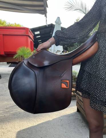 Selle Child&eacute;ric 18 pouces 