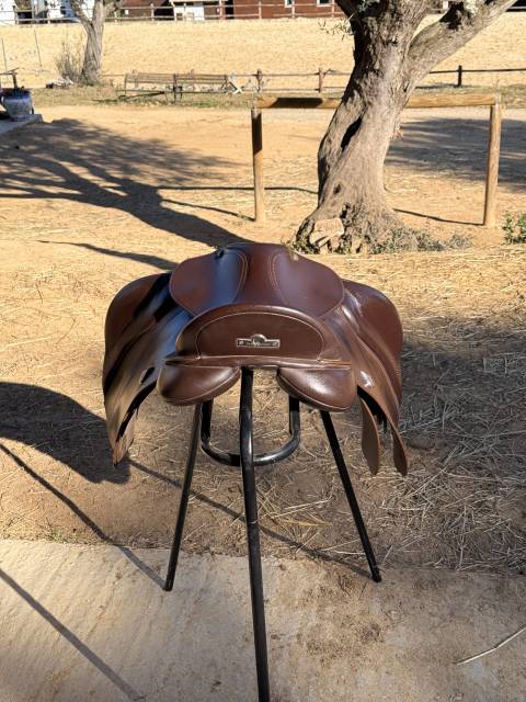 Selle Mixte Bates SC