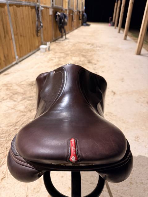 Selle marque Equipe 2024