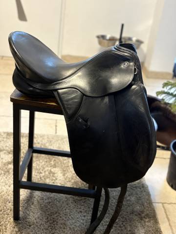 Selle de dressage 18 pouce kieffer 