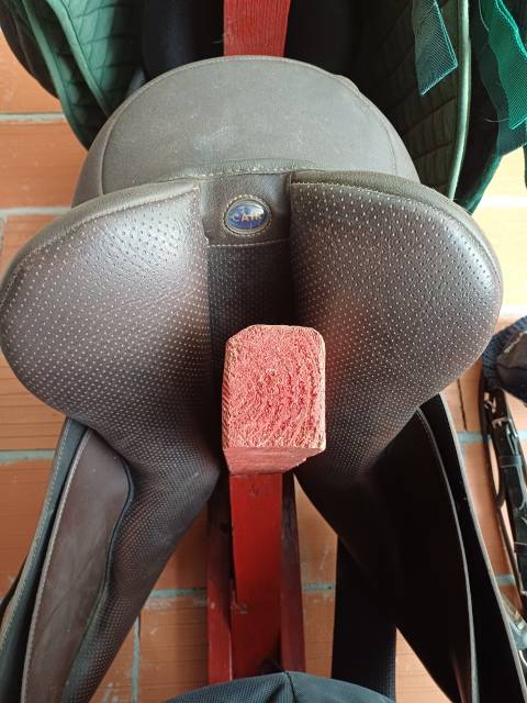 Vends selle mixte wintec Cair 500 17,5 