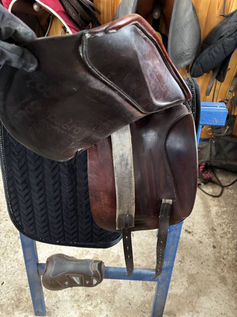 Selle dressage 