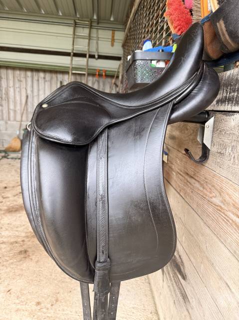 Selle childeric dressage