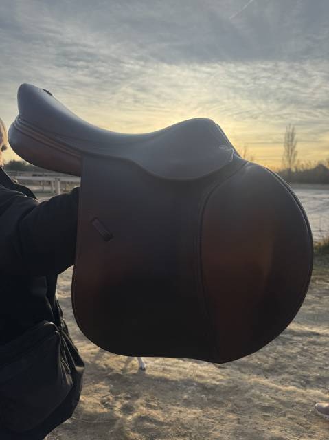 Selle &eacute;quipe 17&rsquo; 