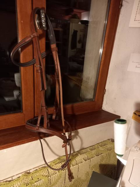 Vends bridon cuir noisette 